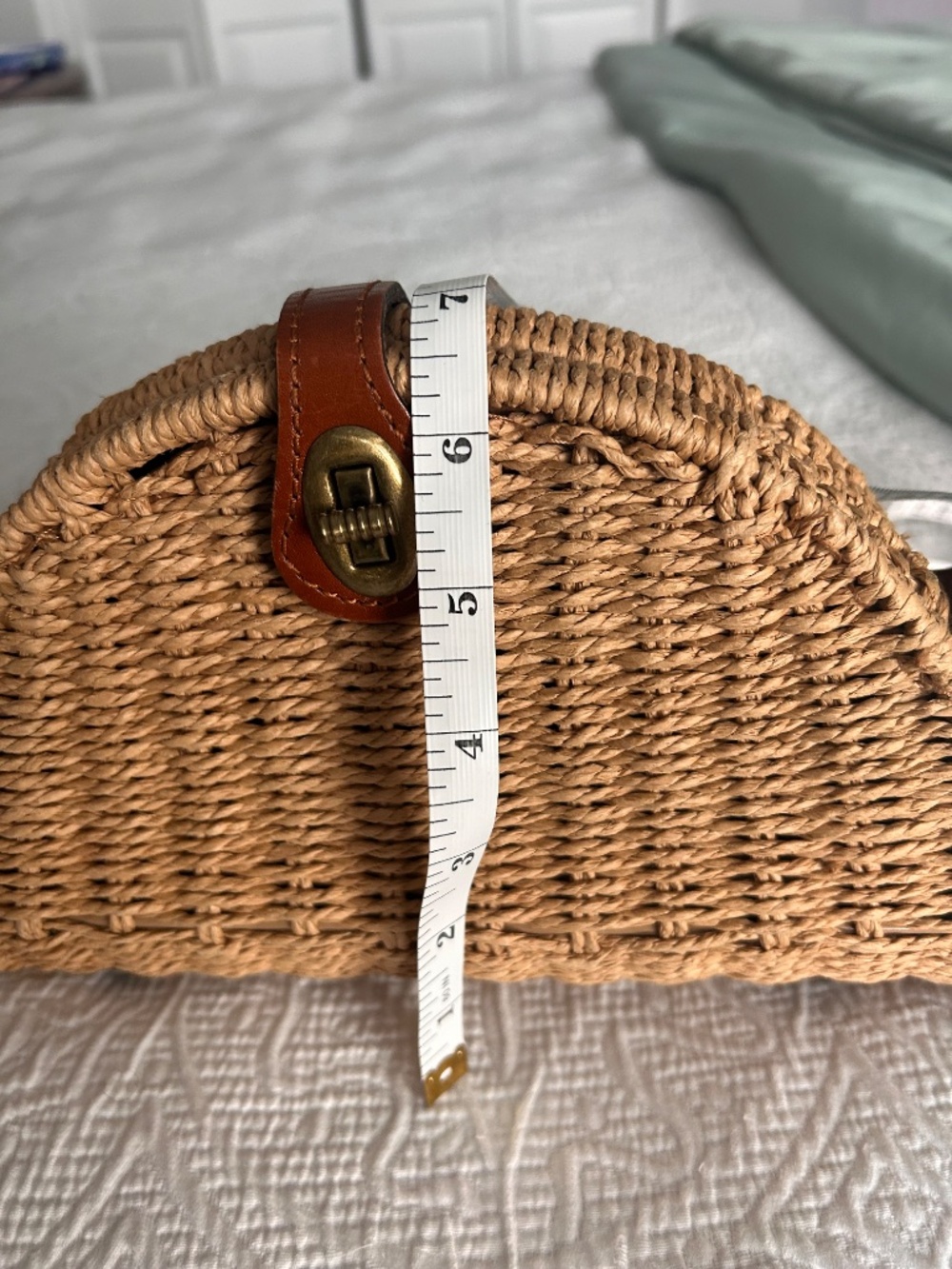 Beautiful Boho Patricia Nash Woven Crossbody Purse With Rattan Design & Leather - Picture 10 of 10